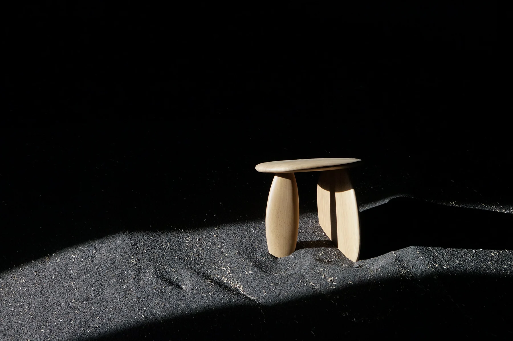Sugio stool